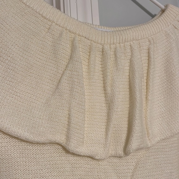 NWT Cream Off the Shoulder Sweater - Picture 2 of 4